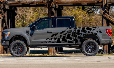 Rock crawling Tire print 14th Gen Graphic skull distorted Graphics crewcab cab 2X Side design DECAL bar Sticker for Ford F150 wrap-thirteenth-generation decal CAB 2020 2021 2022XL XLT