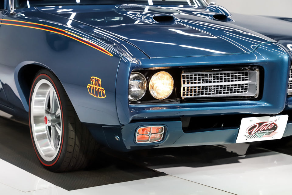 Stripes decals For 1969 Pontiac GTO THE JUDGE GTO/Firebird Carousel Red stickers