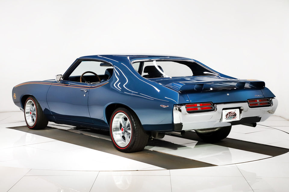 Stripes decals For 1969 Pontiac GTO THE JUDGE GTO/Firebird Carousel Red stickers